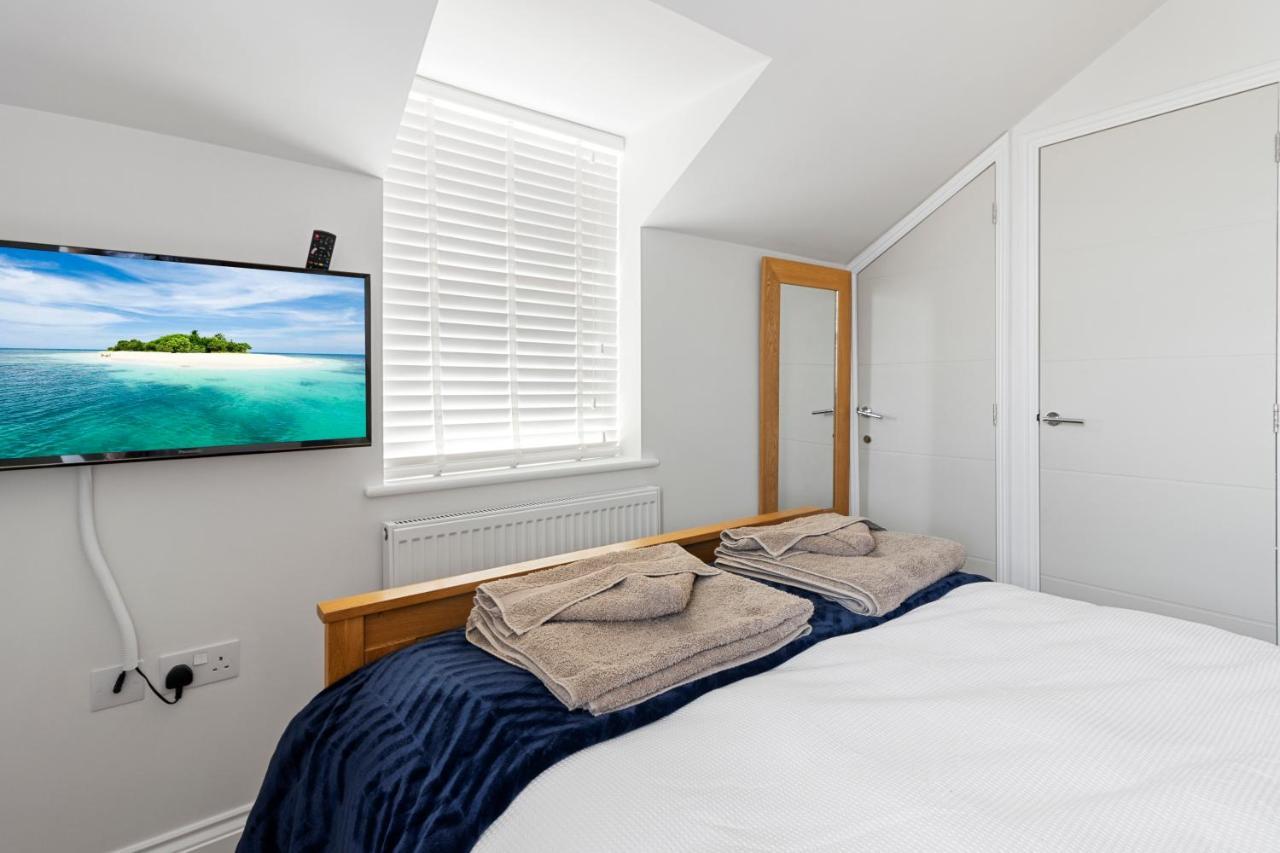 A Modern And Cosy Apartment Just Yards From Brixham'S Bustling Harbourside Exterior foto